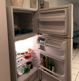 Amplia heladera y freezer - Be in Miami