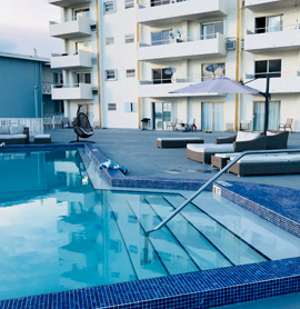 Piscina y equipamientos - Be in Miami